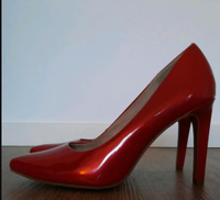 Marco Tozzi Lackleder Pumps 40 Top Zustand Berlin - Lichtenberg Vorschau