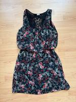 Damenkleid mit Blumenmuster Berlin - Steglitz Vorschau