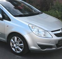 Opel Corsa D kotflügel Rechts Silber Z157 Nordrhein-Westfalen - Bottrop Vorschau