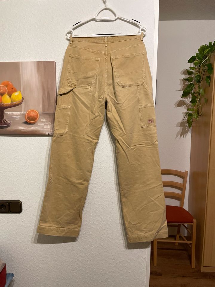 Cargo- Hose, beige, Größe 40, neuwertig in Visselhövede