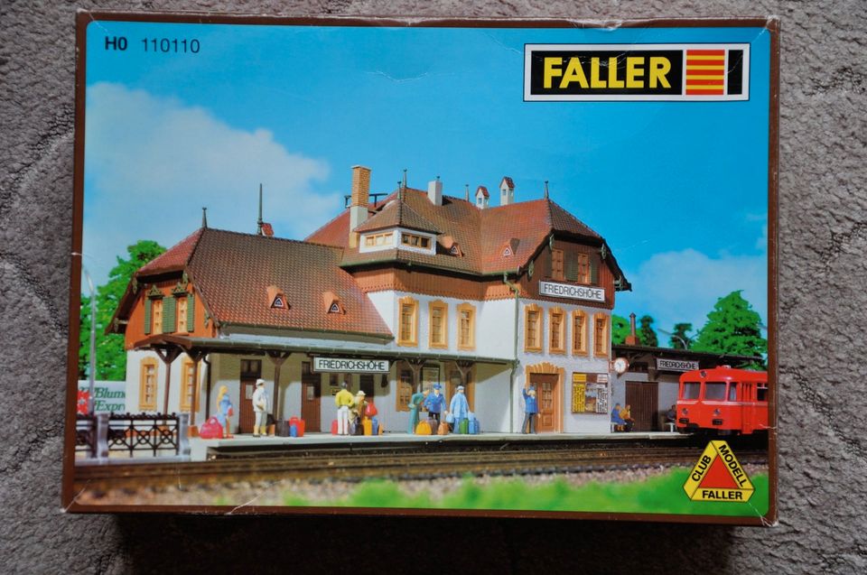 Faller 110110 Bahnhof Friedrichshöhe H0 in Niepars