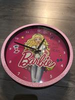 Barbie Wanduhr, rund, ca 30 cm Bielefeld - Brackwede Vorschau