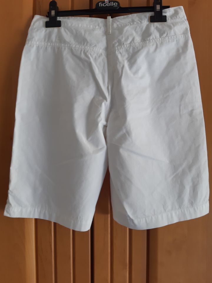Joy Shorts, Grösse 36, Farbe weiss,  neuwertig in Hückelhoven