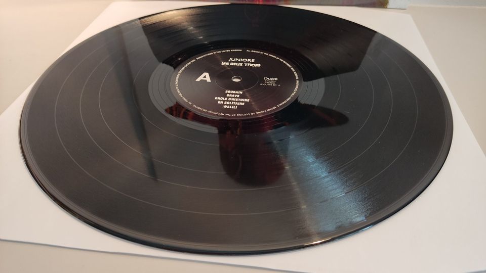 Juniore - Un Deux Trois (Vinyl LP, Dinked Edition) in Hannover - Mitte |  Musik und CDs gebraucht kaufen | eBay Kleinanzeigen ist jetzt Kleinanzeigen