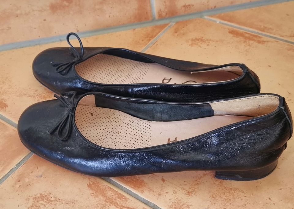 Damen Ballerinas schwarz - Gr. 42 / mit extra Polsterung in München