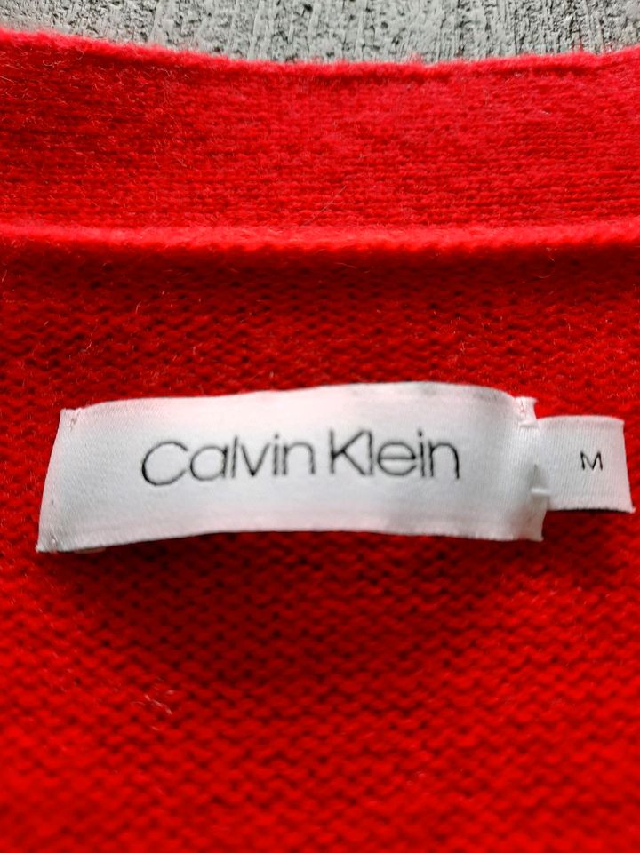 Calvin Klein Cashmere Pullover M in Gieboldehausen
