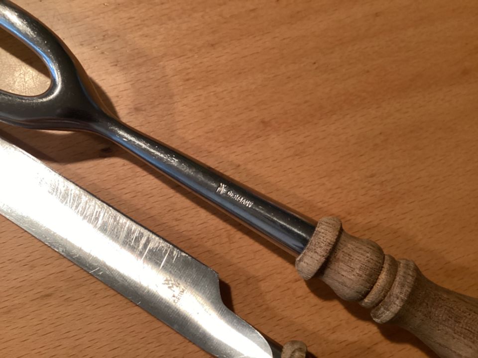 WMF Fleischgabel mit Messer in Troisdorf