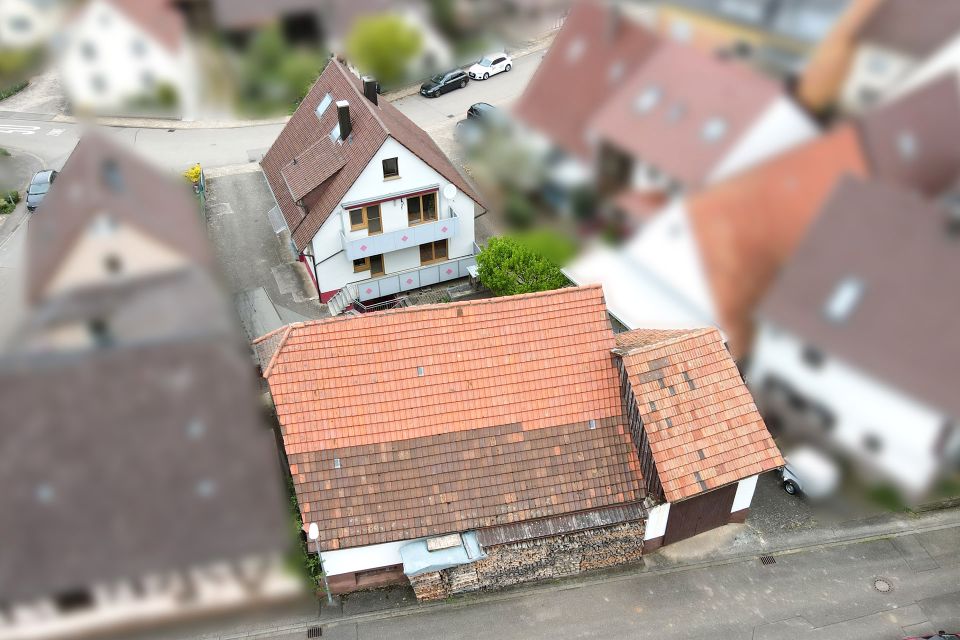 Einladendes 2-Familienhaus mit Ökonomiegebäude in Neulingen Nussbaum in Neulingen