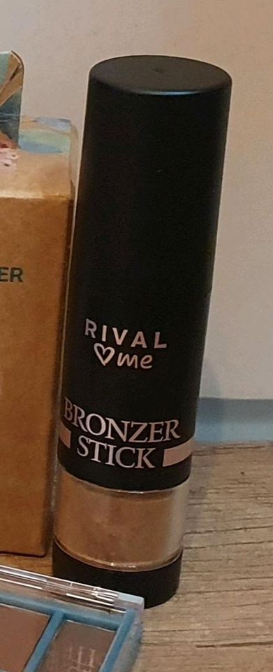 Rival me Bronzer Stick neu in Dorf Mecklenburg