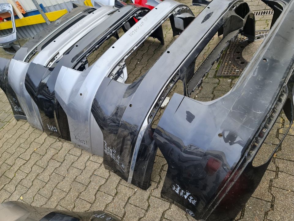 VW Passat 3G9 Stoßstange Stoßfänger hinten 4 PDC Kombi ab:14 in Essen