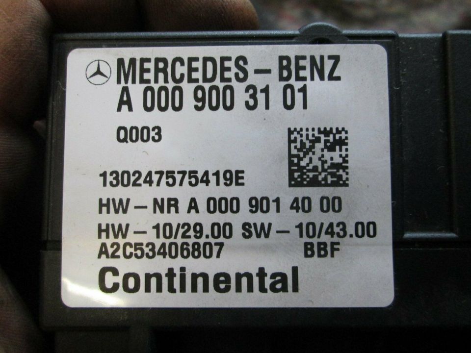 Mercedes E Klasse W212,C Klasse W204 Kraftstoffpumpe steuergerät in Herten