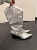Silberne Cowboystiefel Frankfurt am Main - Kalbach-Riedberg Vorschau