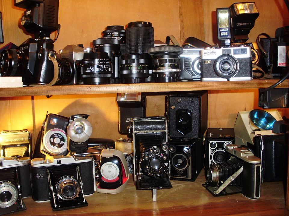 Sammlungsauflösung alte Fotoapperate S.8 Projektoren u Kameras in Herne