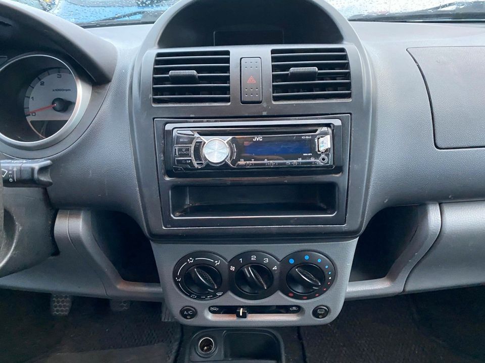 Suzuki Ignis 1.3 DDiS in Neuenstein