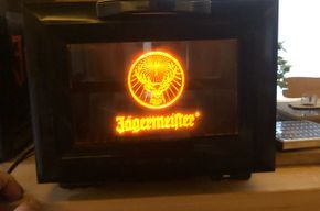 Jägermeister Zapfanlage mit Glaskühler und Gläser in Warburg