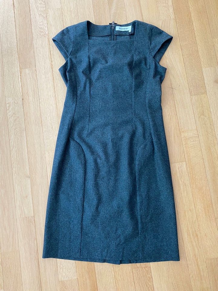 Kleid von Yves Saint Laurent, Gr 38 in Berlin