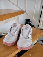 Puma Sneaker weiß 37,5 Baden-Württemberg - Filderstadt Vorschau