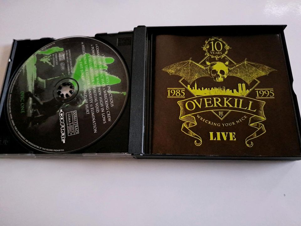 OVERKILL '1985-1995 - WRECKING YOUR NECK - LIVE' in Paderborn