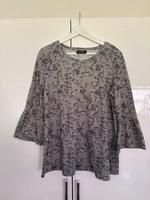 Gina Shirt grau Gr. 42 Niedersachsen - Geestland Vorschau