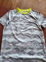 Verbaudet Funktionsshirt Gr. 140/146 Camouflage weiss/grau Bayern - Aichen Vorschau