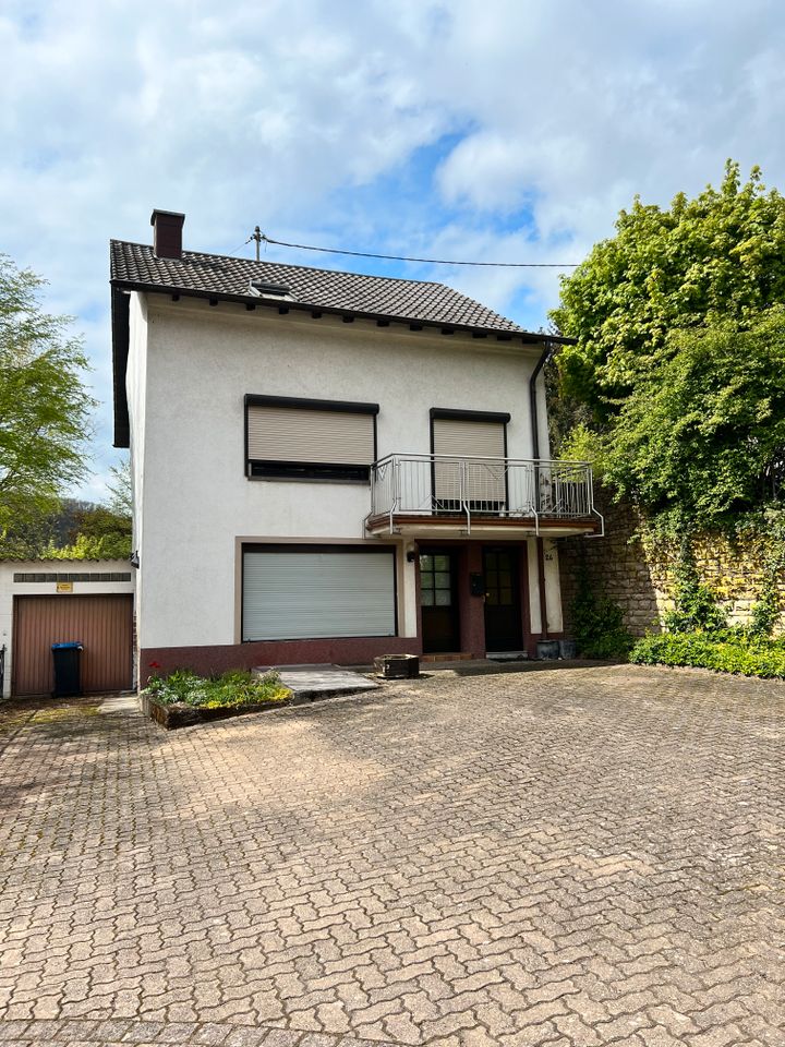 1-FH mit großem Grundstück und Garage in Merzig-Mondorf in Merzig