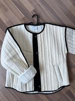Kurze designer Jacke Schwarz/Creme Saarbrücken - Saarbrücken-Mitte Vorschau