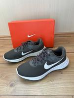 Nike Revolution 5 * Sneaker * Schuhe * grau * Gr.43 % NEU % Sachsen-Anhalt - Hohenmölsen Vorschau