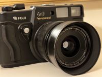Fuji GSW690 III Mittelformat Messsucher Kamera Texas Leica Mamiya Berlin - Wilmersdorf Vorschau