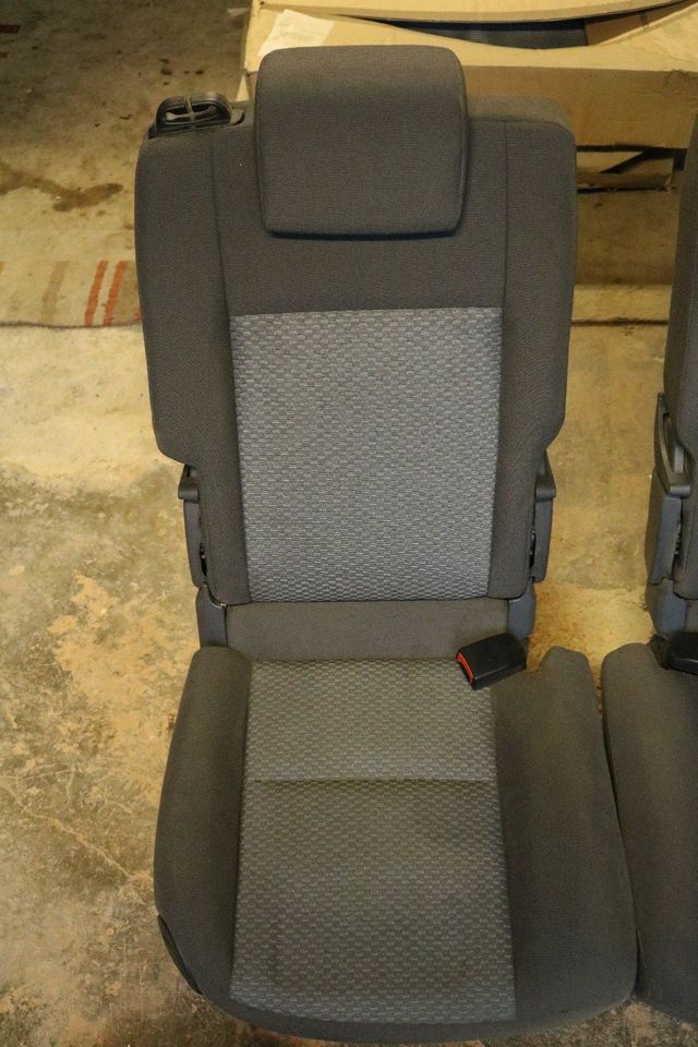 Ford C-Max Sitze hinten rechts & links Rücksitzbank gebraucht in