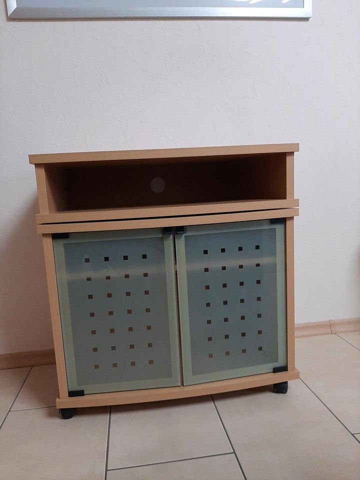 TV und HiFi Schrank in Griesheim