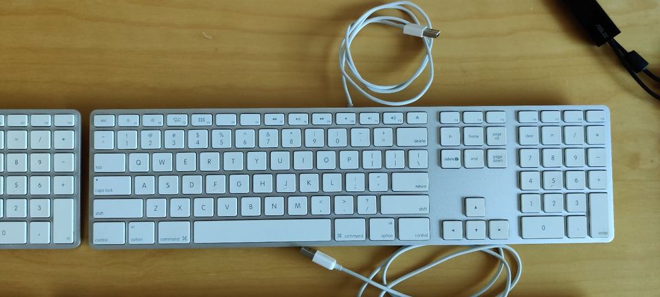 defekte Apple Tastaturen Keyboards A1243 in Velden