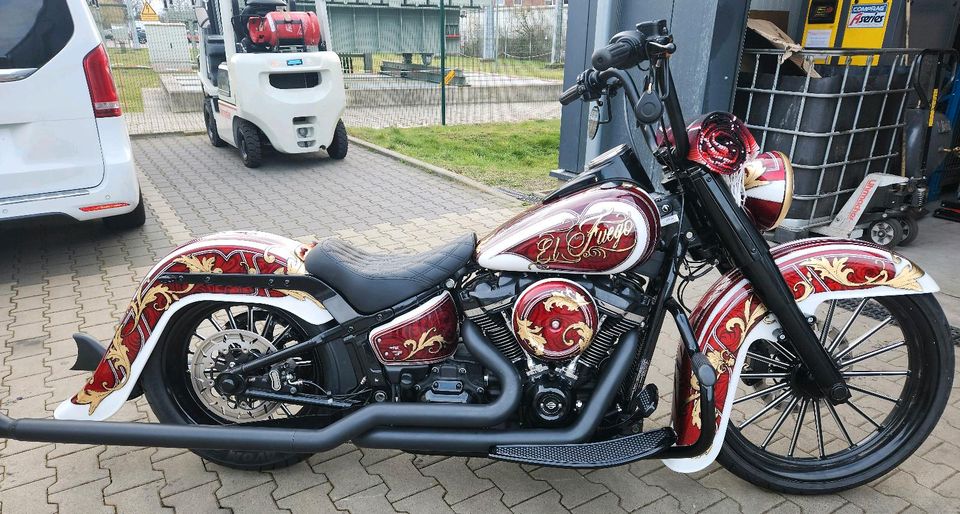 Harley Davidson Softail Chicano Bj.21 5tkm gelaufen Thunderbike in Winsen (Luhe)