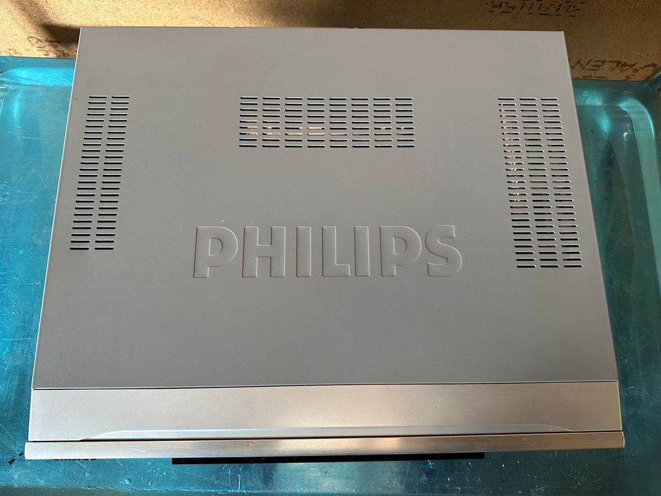 PHILIPS VR 20 D Digital Video Recorder DVHS in Frankfurt am Main