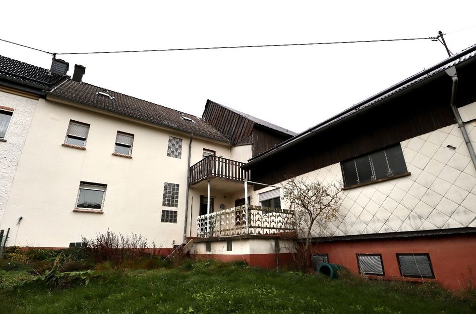 Bauernhaus mit sehr viel Potential in Neuendorf in Neuendorf (Eifel)