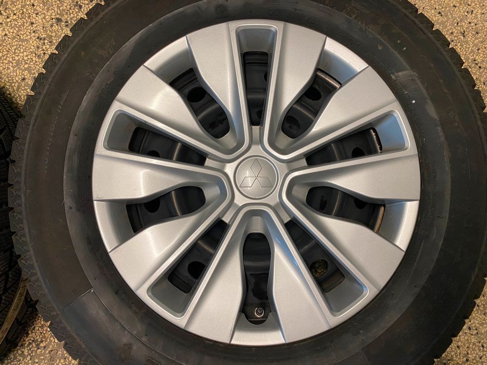 16 Zoll Mitsubishi Outlander Hyundai 6,5Jx16 ET38 5x114,3 215/70 in Klein-Winternheim