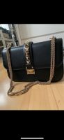 Valentino Garavani Glam Lock Tasche Nordrhein-Westfalen - Wassenberg Vorschau