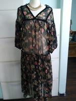Kleid Chiffon Stradivarius Gr S Er ist n Streusel Rosen Friedrichshain-Kreuzberg - Friedrichshain Vorschau