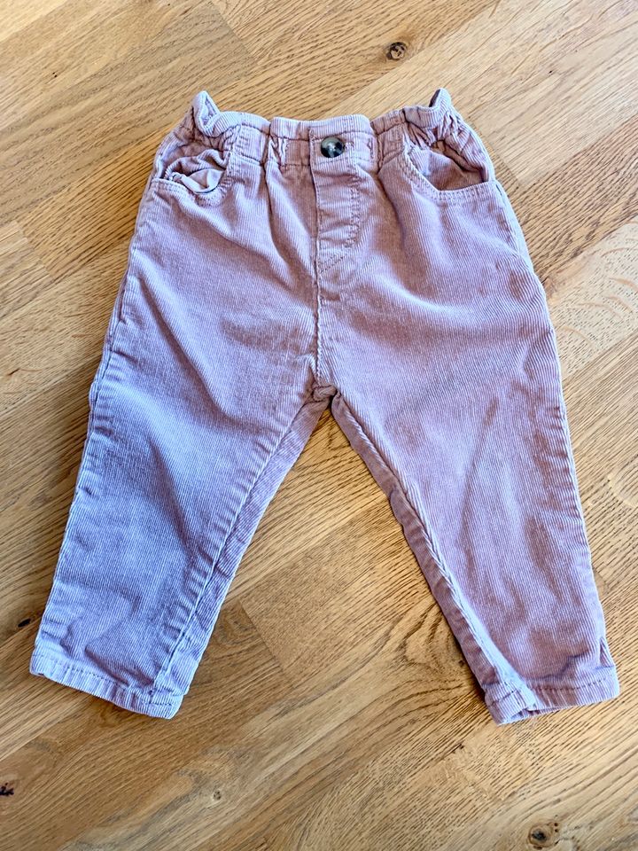 Rosa Cordhose von Zara Kids Gr. 80 in Regensburg