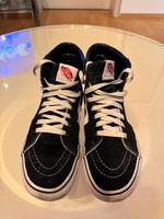 Vans Sneaker hoch schwarz weiß 38,5 Hessen - Wettenberg Vorschau