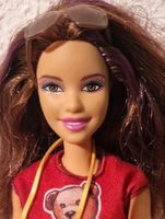Barbie Puppe Mattel 2015 mit lila Strähnen Niedersachsen - Algermissen Vorschau