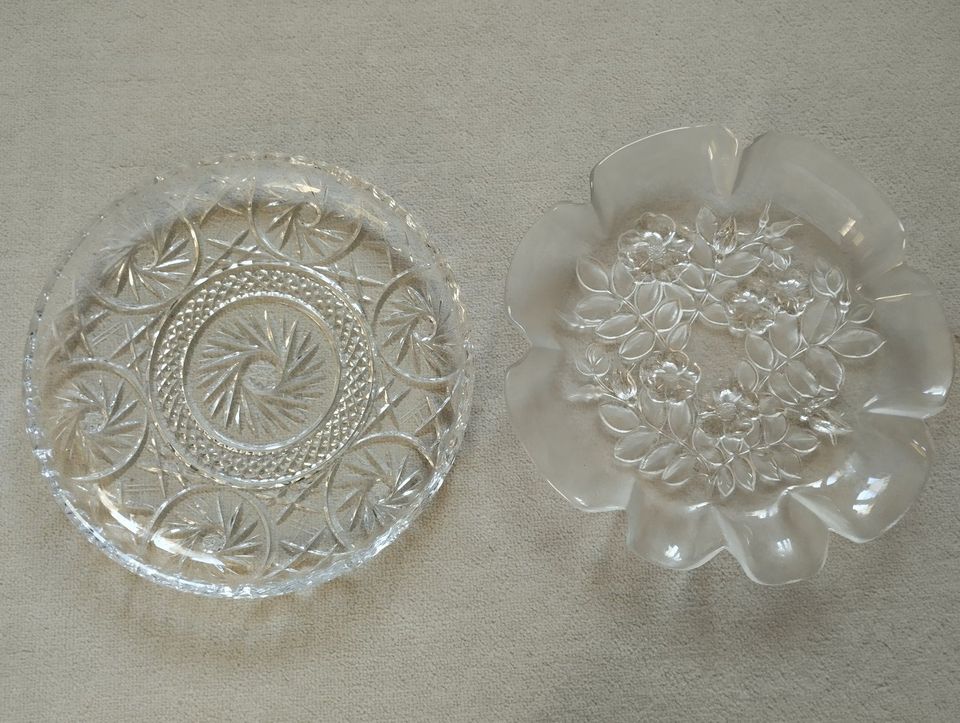 2 x Tortenplatte, Kuchenteller, Kristall, Glas, sehr gut erhalten in Welzow