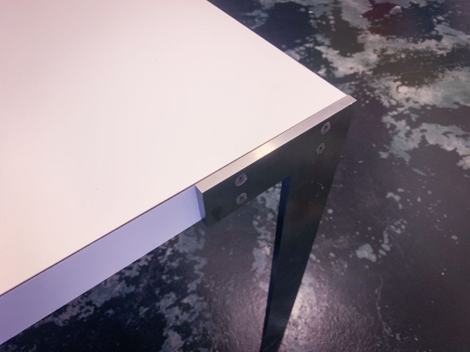 Design Tisch, 3x1m, Holz weiß furniert, Arbeitstisch,Schreibtisch in Stuttgart