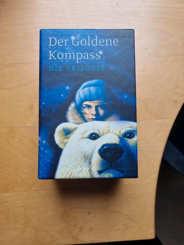 Der goldenen Kompass- Trilogie (gebraucht) in Leipzig