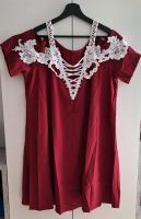 Rotes Kleid mit weißer Spitze Hessen - Guxhagen Vorschau