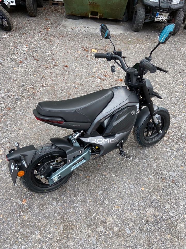 Neu 2 Jahre Garantie Tromox Mino Elektro Mini Bike Motorrad 45kmh in Obersulm