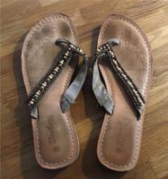 Dockers Flipflops/Sandalen/Zehentrenner mit Holzperlen Größe 36 Kreis Pinneberg - Elmshorn Vorschau