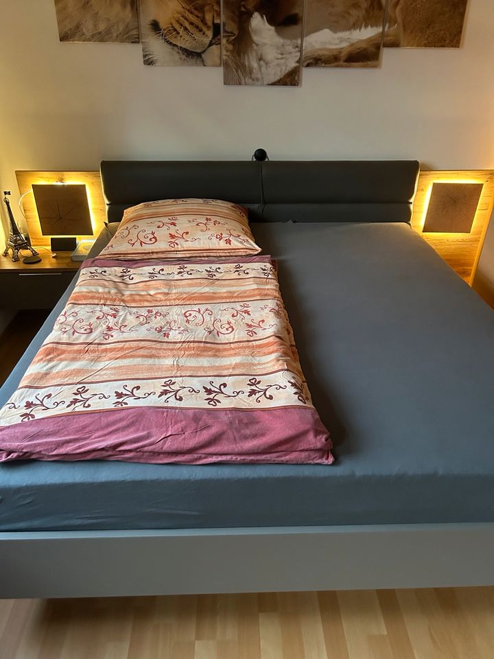 Doppelbett in Zwickau