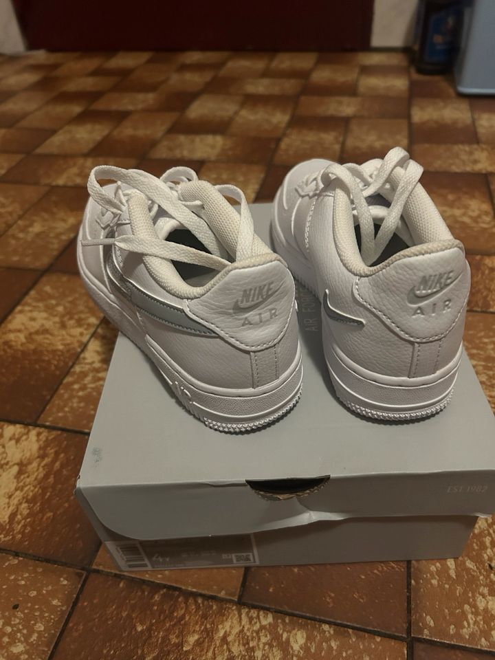 Nike Airforce Kinderschuh in Erkelenz