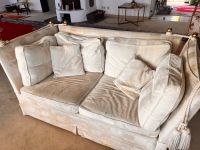 Beiges Vintage Sofa mit goldenen Details Köln - Lindenthal Vorschau