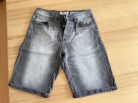 Jeansshorts von Review, Gr. S Kr. Altötting - Reischach Vorschau